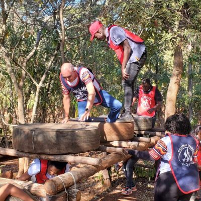 noahs-ark-team-building-3